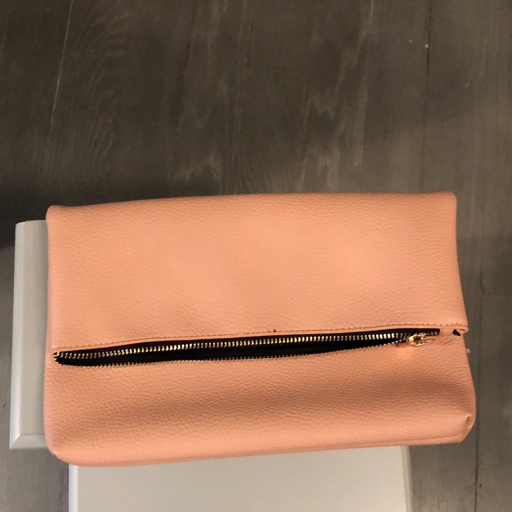 Au Printemps Salmon Pebbled Clutch